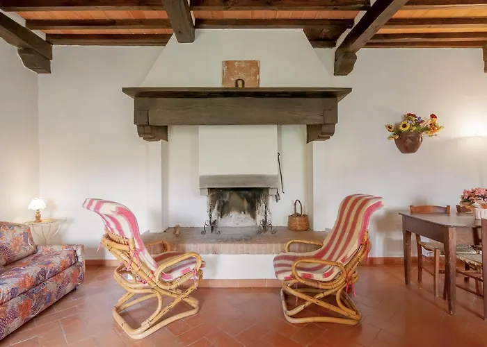 Universal Harmony - Capinera مزرعة للإقامة Dicomano